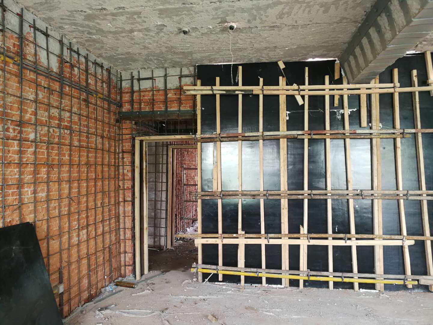 校舍安全加固墻體二次灌漿